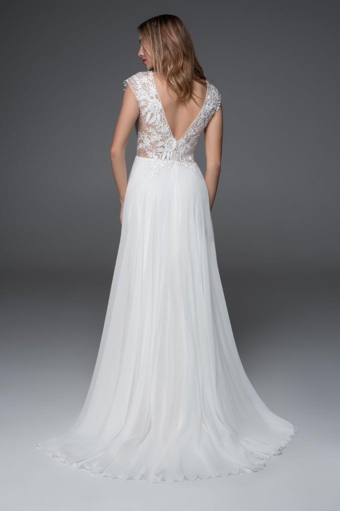 Stunning Wedding Dresses for Mature Brides | SADONI