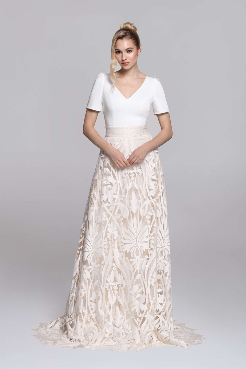 Skirt Fury. Bridal separates. Wedding mix&match outfit. Bridal lace skirt - ivory embroidery on nude tulle. A-line skirt with train.