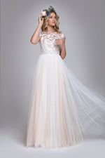 ILUME wedding dress