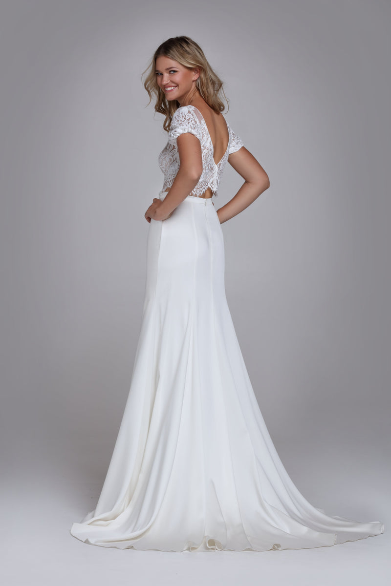 Bridal meramaid skirt in matt polyester satin