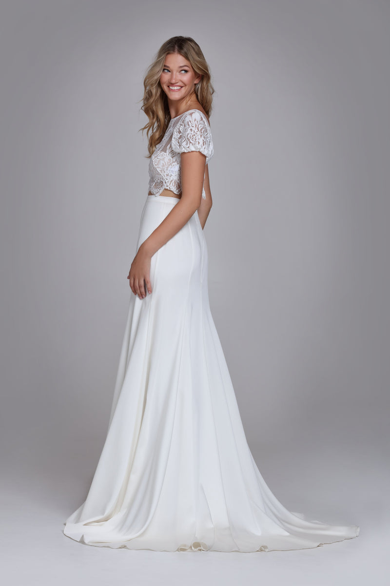 Bridal meramaid skirt in matt polyester satin